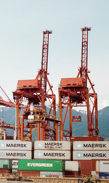 Loading Containers on the vessel by crane